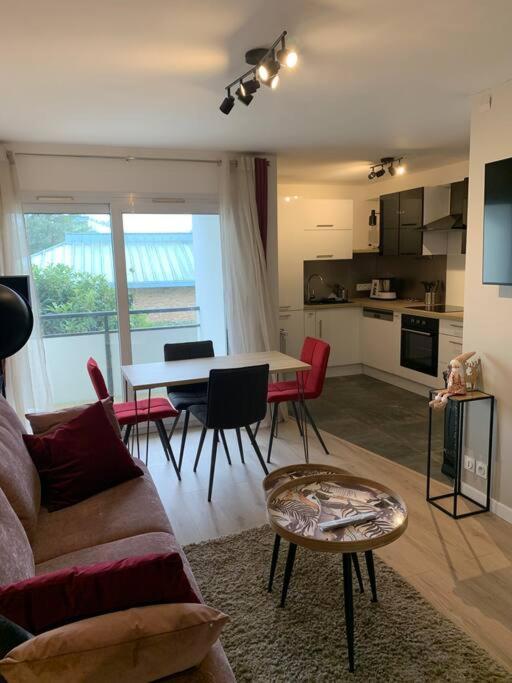 Vannes Plage Et Port - T2 Cosy Avec Terrasse Et Parking エクステリア 写真